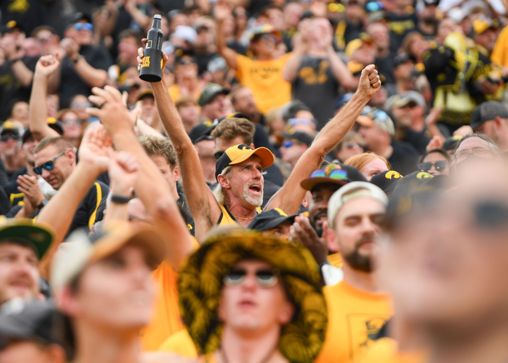 100921-qc-spt-iowa-fball-066